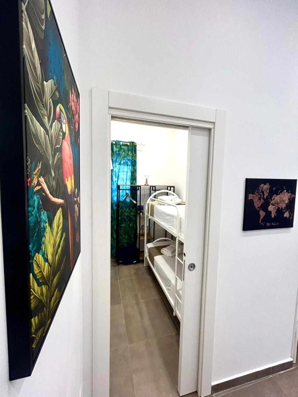 Fly Zone Naples Bed & Breakfast ภายนอก รูปภาพ